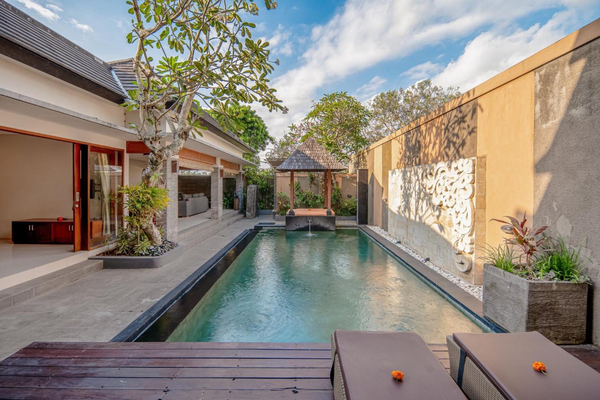 Nyanyi Sanctuary Villa By Ini Vie Hospitality Танах Лот Экстерьер фото